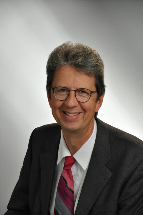 Dr. Hanno Heil